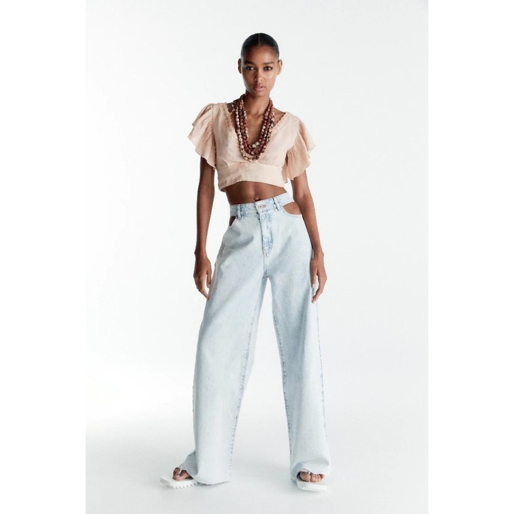 ☀️Zara nude linen plunge neckline crop top w/ floral mesh-like embroidery, M - Picture 4 of 11
